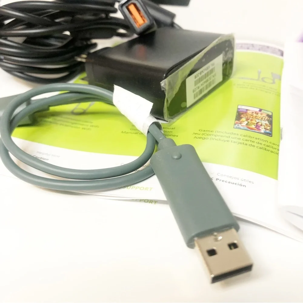 Microsoft Xbox 360 Kinect Sensor w/Adventures Game (2010)